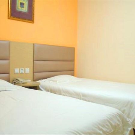 Greentree Inn Shandong Qingdao Railway Station Zhanqiao Yacht Wharf Express Exterior foto