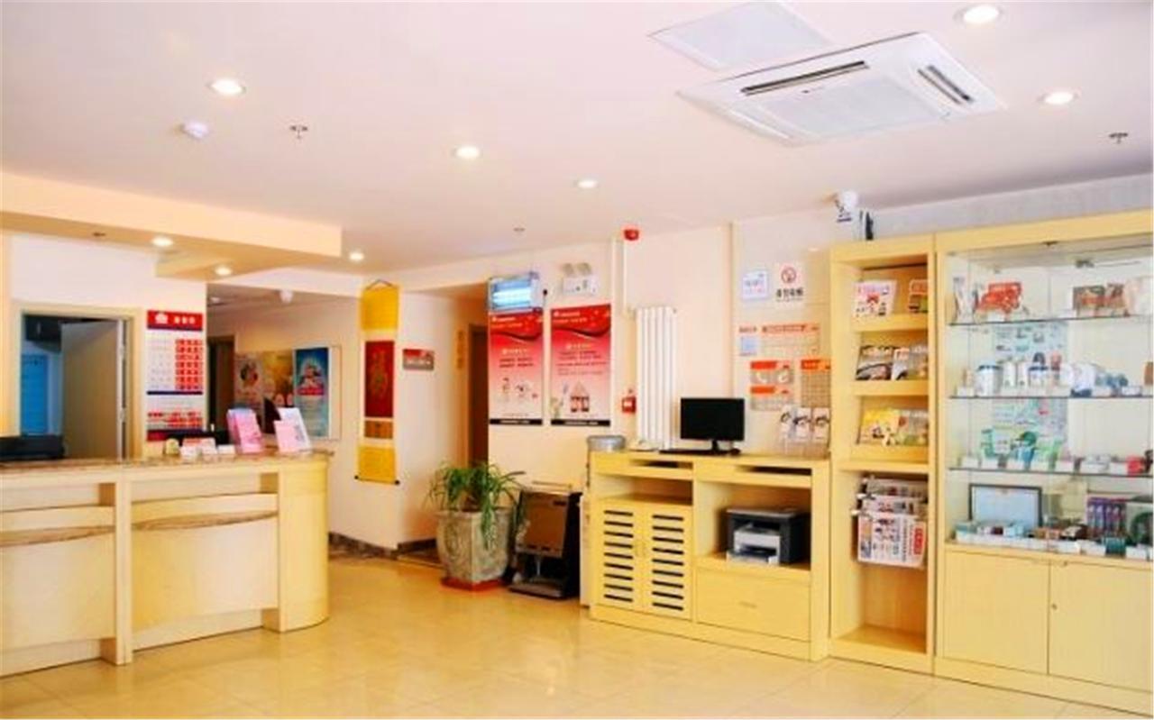 Greentree Inn Shandong Qingdao Railway Station Zhanqiao Yacht Wharf Express Exterior foto