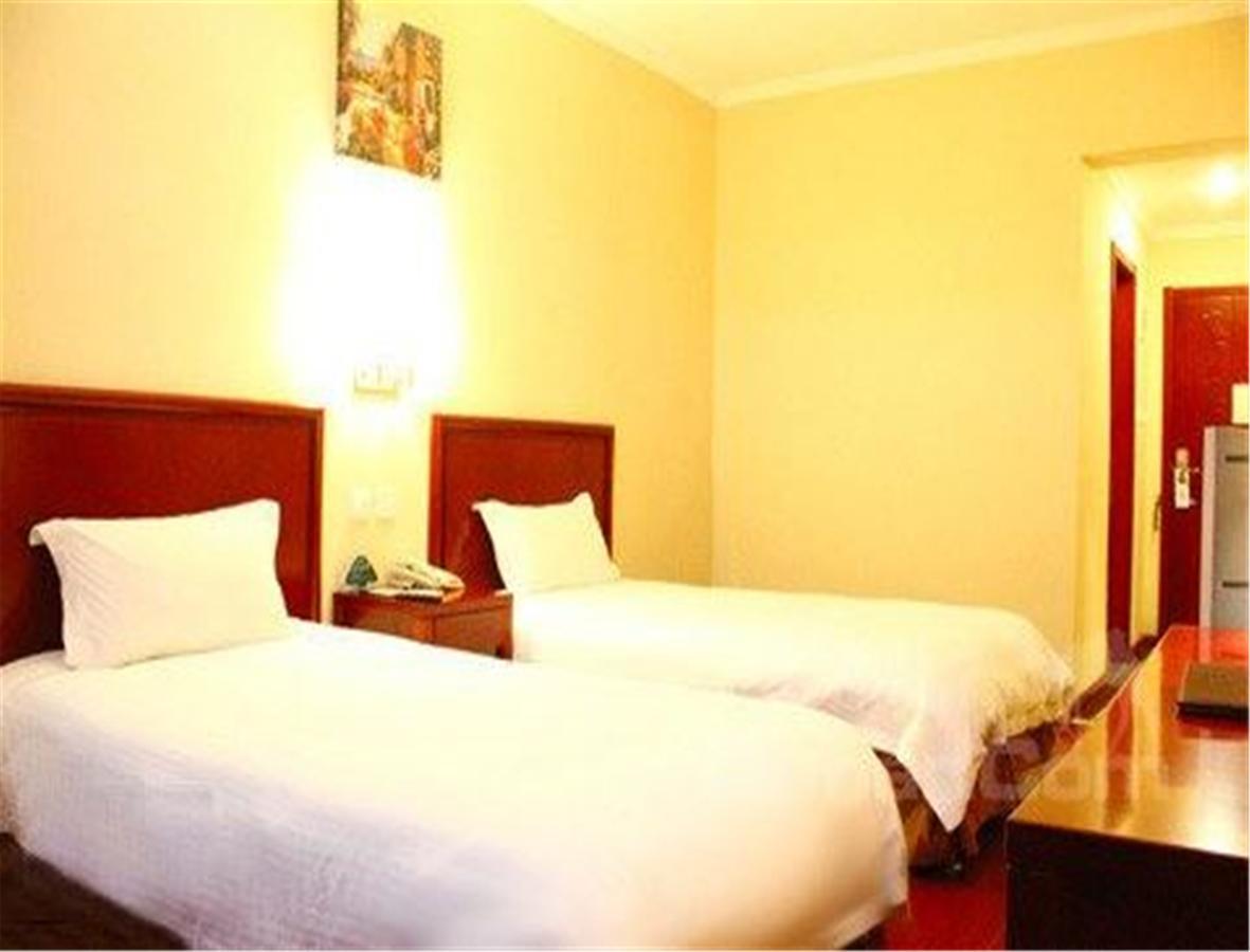 Greentree Inn Shandong Qingdao Railway Station Zhanqiao Yacht Wharf Express Exterior foto